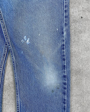 Load image into Gallery viewer, 1990s Levi&#39;s Well Worn Distressed 505 - Size 32 x 31
