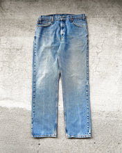 Load image into Gallery viewer, 1990s Levi&#39;s Worn Light Wash 505 - Size 35 x 32
