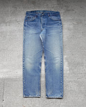 Load image into Gallery viewer, 1980s Levi&#39;s Well Worn 501 - Size 35 x 31
