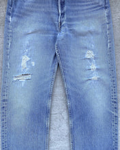 Load image into Gallery viewer, 1990s Levi&#39;s Distressed and Worn Heel Bite 501 - Size 32 x 32
