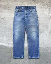 Load image into Gallery viewer, 1990s Levi&#39;s Worn Mid Wash Orange Tab 505 - Size 32 x 30
