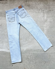 Load image into Gallery viewer, 1990s Levi&#39;s Dirt Wash 501 - Size 32 x 32
