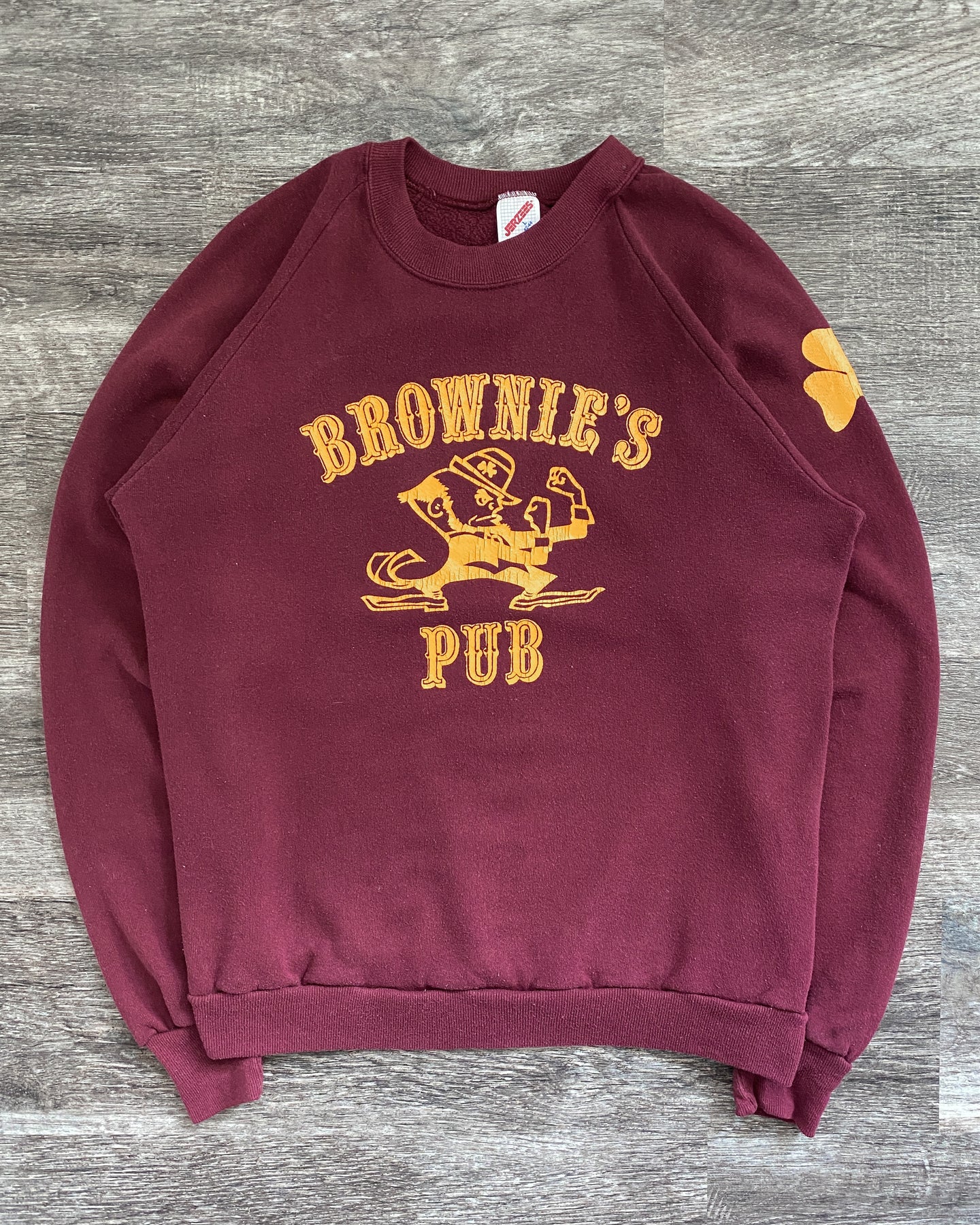 1990s Brownie's Pub Raglan Cut Crewneck Sweatshirt - Size Large