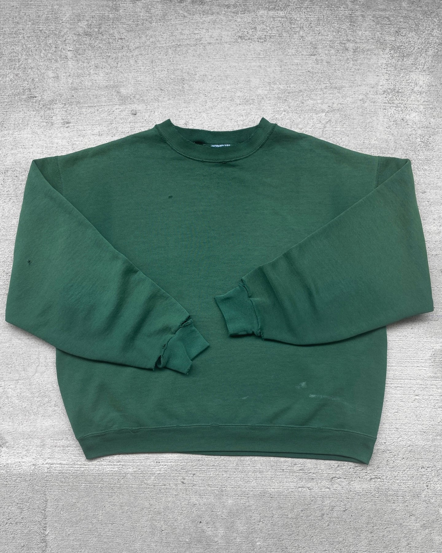 1990s Sun Faded and Distressed Forest Green Crewneck - Size X-Large