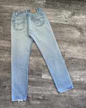 Load image into Gallery viewer, 1980s Levi&#39;s Light Wash Distressed 501 - Size 32 x 33
