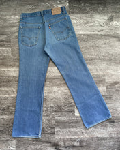 Load image into Gallery viewer, 1970s Levi&#39;s Orange Tab 517 with Swift Zipper - Size 33 x 30
