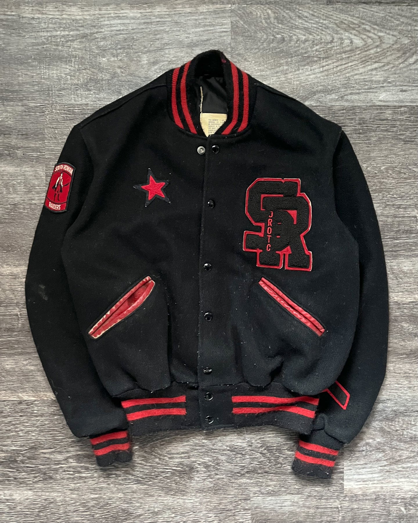 1970s Black and Red Varsity Jacket - Size Large