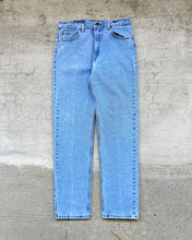 Load image into Gallery viewer, 1990s Levi&#39;s Medium Wash 505 - Size 34 x 33
