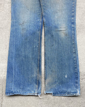 Load image into Gallery viewer, 1970s Levi&#39;s Mud Wash 517 with Talon Zipper - Size 34 x 31
