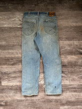 Load image into Gallery viewer, 1970s Lee Rider Thrashed And Worn Jeans - Size 28 x 29
