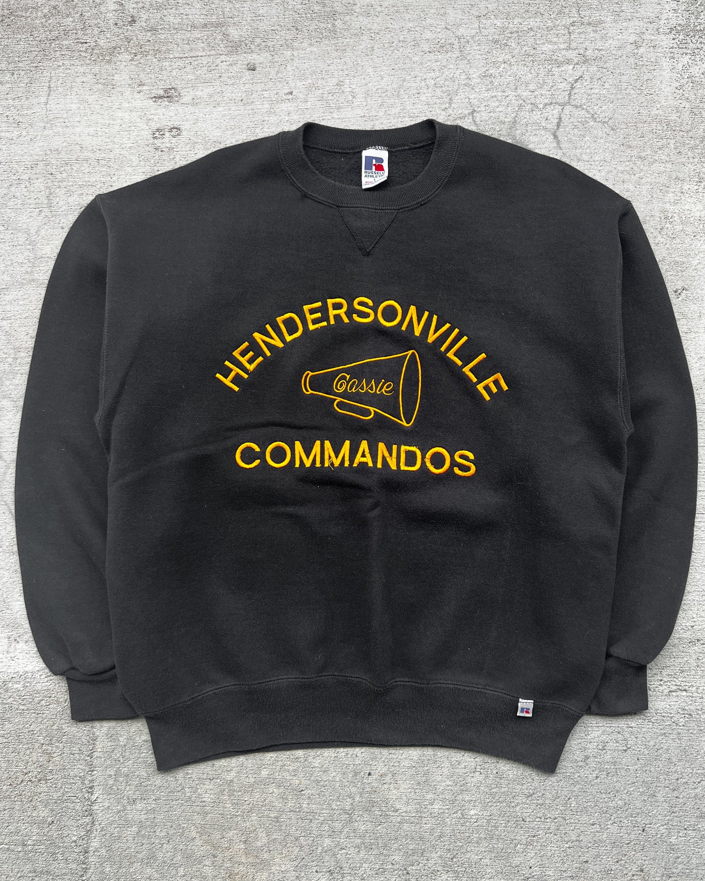 1990s Russell Athletic Hendersonville Crewneck Sweatshirt - Size X-Large