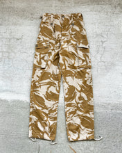 Load image into Gallery viewer, 1990s Sand Camo Cargo Fatigues - Size 27 x 31
