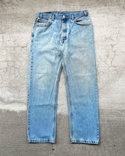 Load image into Gallery viewer, 1990s Levi&#39;s Mid Wash 505 - Size 35 x 30

