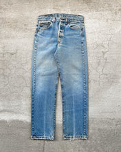 Load image into Gallery viewer, 1980s Levi&#39;s Well Worn 501 - Size 29 x 30
