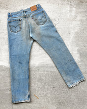 Load image into Gallery viewer, 1990s Levi&#39;s Dirty Wash 505 - Size 35 x 32
