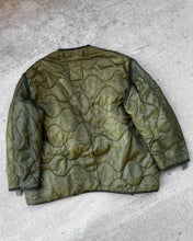 Load image into Gallery viewer, 1970s Faded Military Liner Jacket - Size X-Large
