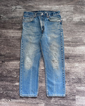 Load image into Gallery viewer, 1990s Levi&#39;s Dity Wash 505 - Size 32 x 27
