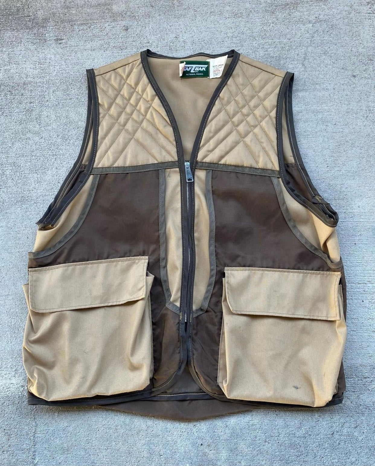 1980s Pocketed Cargo Hunting Vest - Size Large