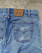 Load image into Gallery viewer, 1980s Levi&#39;s 550 Orange Tab - Size 36 x 32
