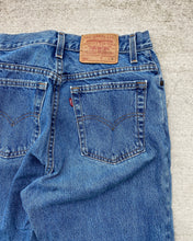 Load image into Gallery viewer, 1990s Levi&#39;s 550 Mid Wash Jeans - Size 31 x 29
