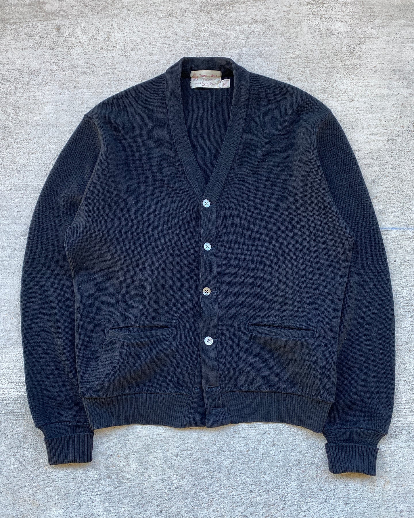 1970s Towne And King Cardigan Sweater - Size Medium