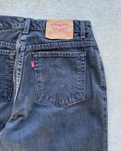 Load image into Gallery viewer, 1990s Levi&#39;s 550 Black Jeans - Size 30 x 30
