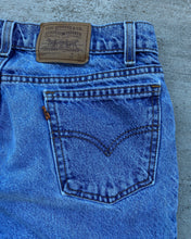 Load image into Gallery viewer, 1990s Levi&#39;s Orange Tab 550 - Size 32 x 28
