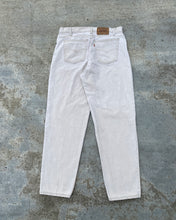 Load image into Gallery viewer, 1990s Levi&#39;s 550 Orange Tab Cream Jeans - Size 34 x 30
