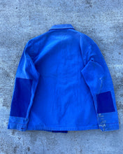 Load image into Gallery viewer, 1960s Repaired French Workwear Chore Jacket - Size Large
