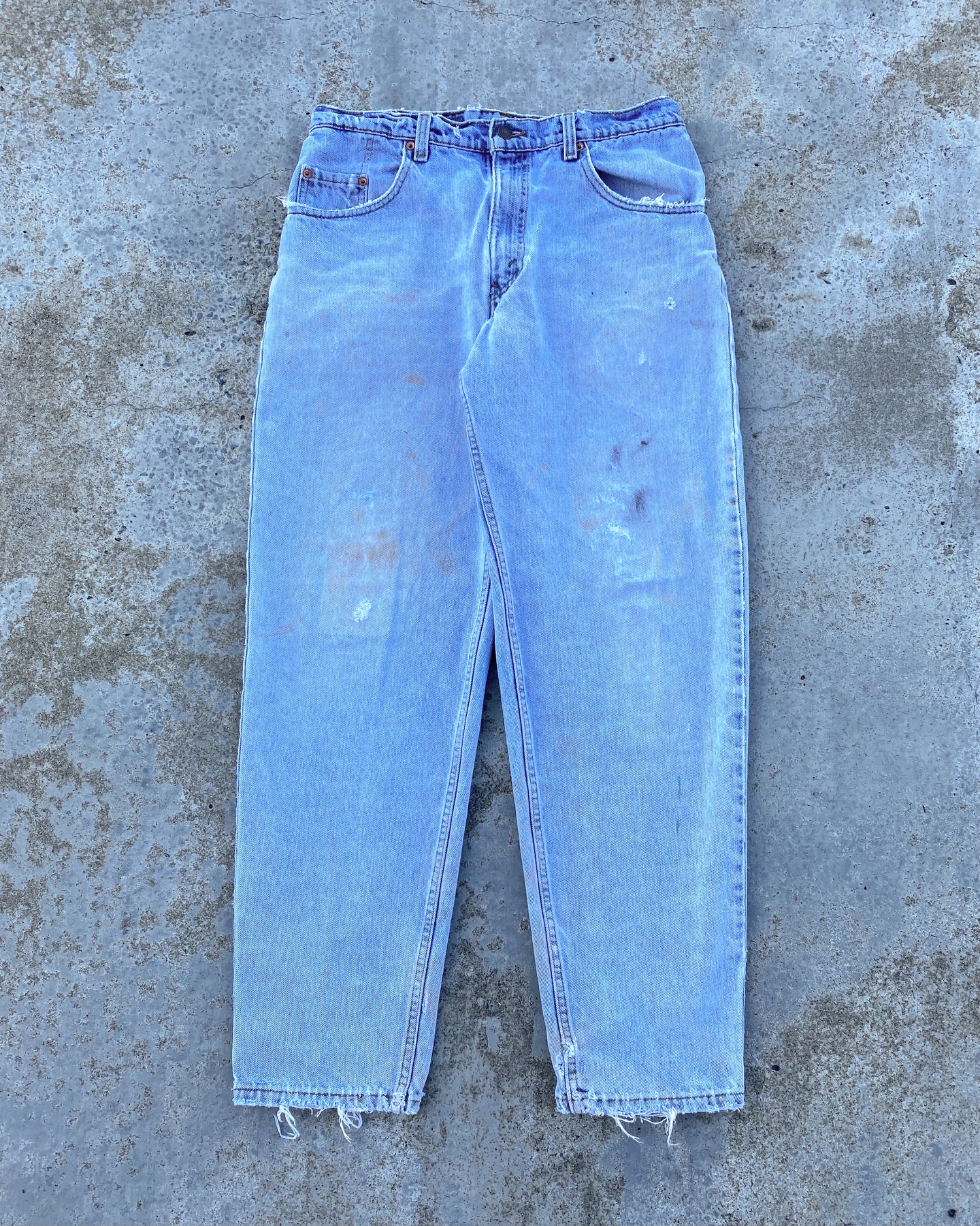 1990s Levi's 560 Distressed Light Wash Jeans - Size 32 x 31