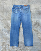 Load image into Gallery viewer, 1990s Levi&#39;s Worn and Distressed 501 - Size 34 x 31
