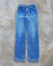 Load image into Gallery viewer, 1990s Levi&#39;s Mid Wash 501 - Size 26 x 31
