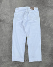 Load image into Gallery viewer, 1980s Levi&#39;s Eggshell White 501 - Size 34 x 27
